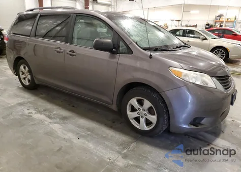 2012 Toyota Sienna Le from USA, damaged, VIN 5TDKK3DC4CS257625